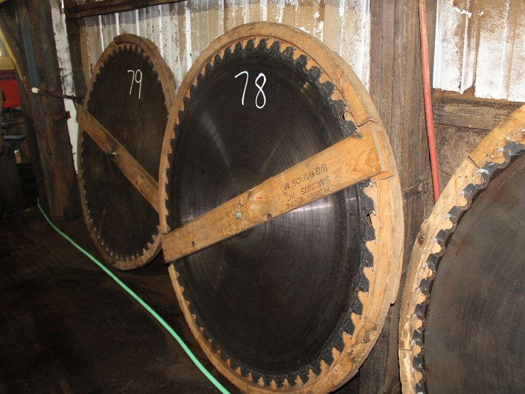 56"-circle-saw-image-1