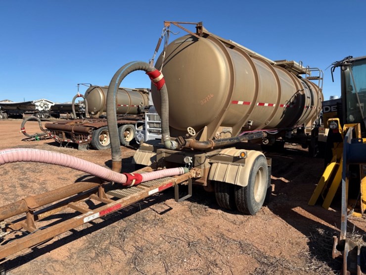 2010-brenner-tank-pup-trailer-image-1