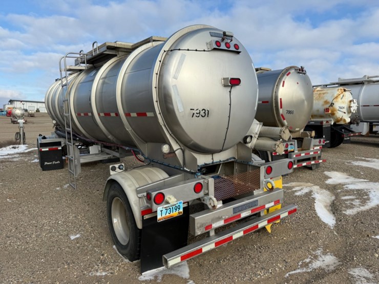 2011-brenner-tank-pup-trailer-image-6