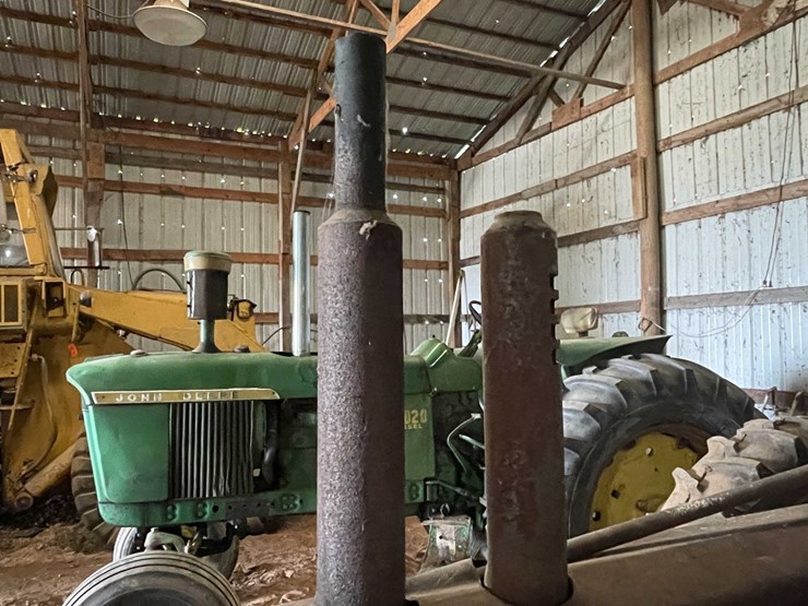 john-deere-b-image-10