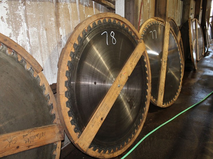 56"-circle-saw-image-2