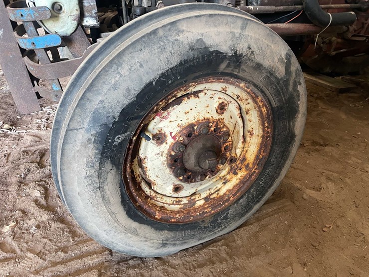 ford-tractor-image-46
