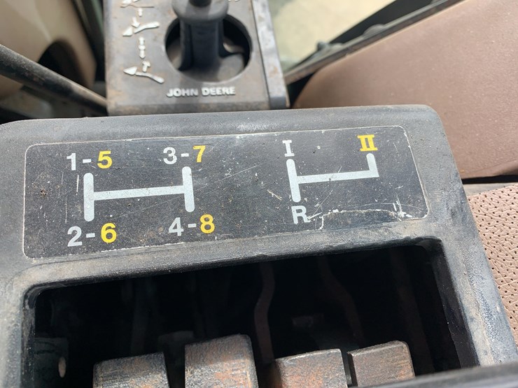 1990-john-deere-3155-image-31