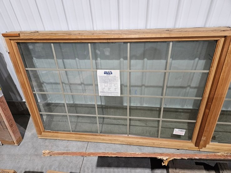 #52-•-12'-x-4'-window-image-4