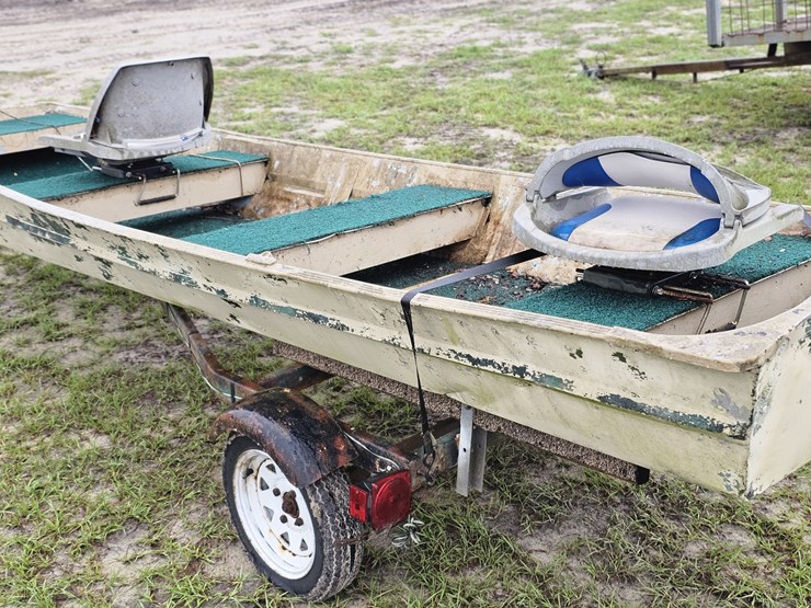 14'-jon-boat-w/-trailer-image-5