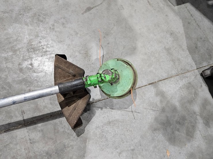#12-•-john-deere-3000j-string-trimmer-image-10