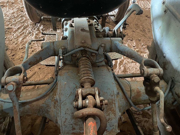 ford-tractor-image-26
