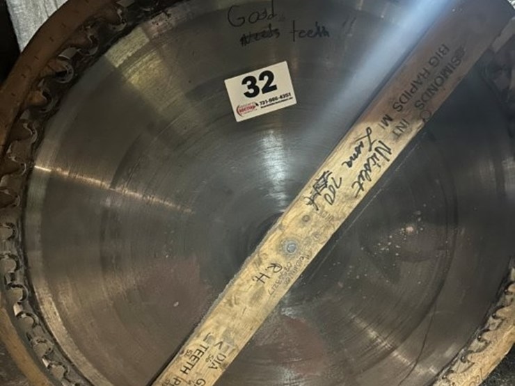 good-used-rh-56inch-circular-saw-blade-image-1