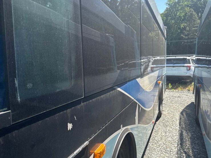 2007-gillig-low-floor-image-6