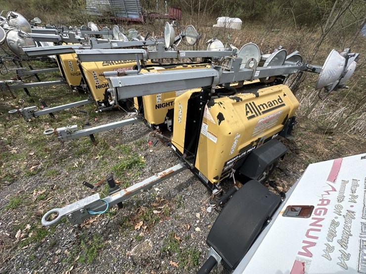 2016-caterpillar-c11-image-1
