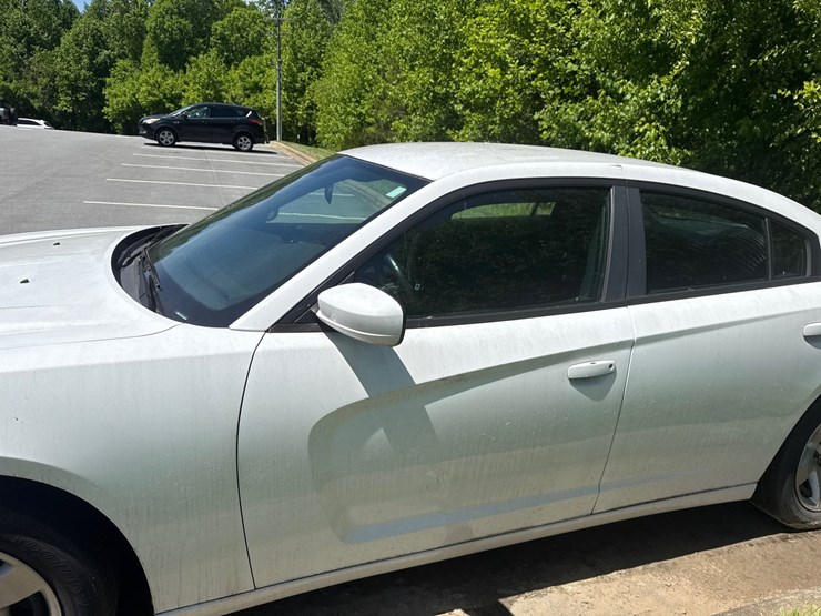 #7-•-2014-dodge-charger-image-11
