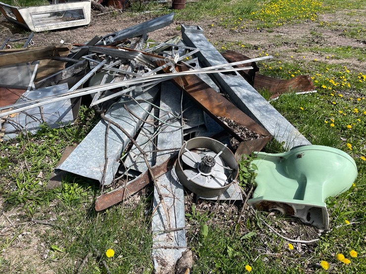 #5599-•-misc.-scrap-metal-&-more-image-20