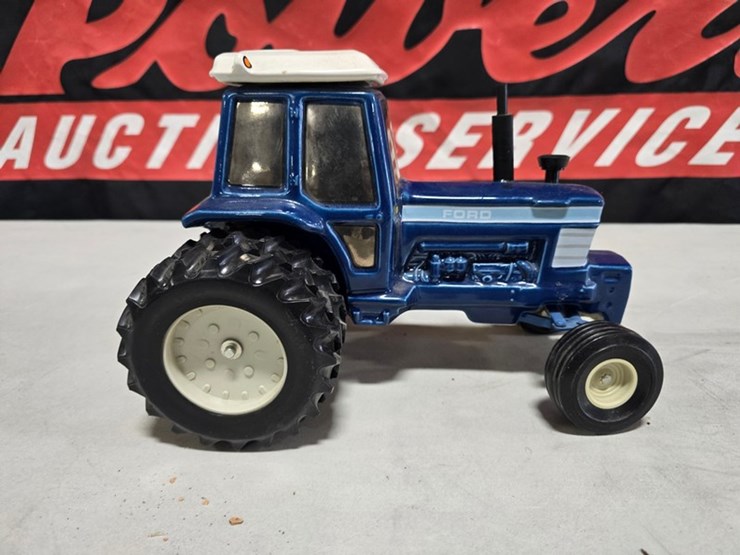 ford-9700-image-7