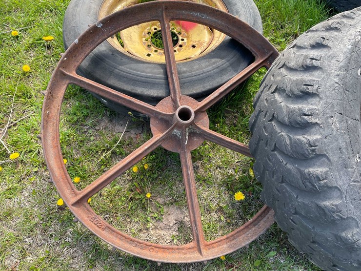 #5593-•-(3)-tires-image-6