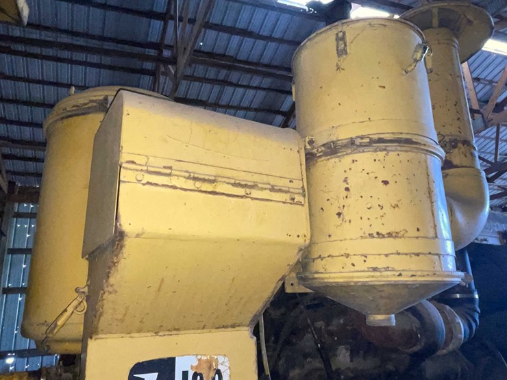 #5557-•-hough-120-payloader-image-25