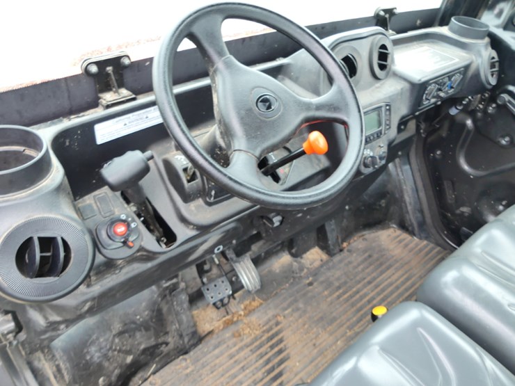 2023-kubota-rtv-x1100cw-h-image-11