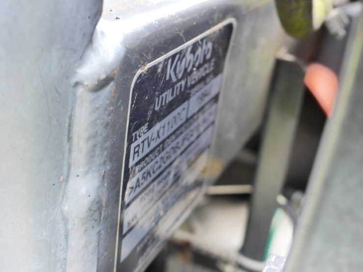 2015-kubota-rtv-x1100c-image-13