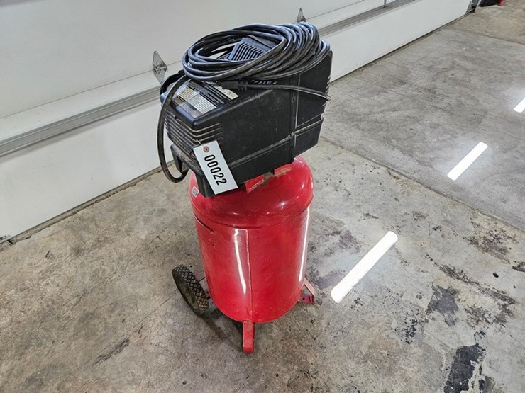 #22-•-craftsman-5hp-22-gallon-air-compressor-image-7