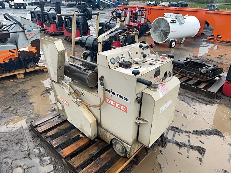 edco-24in.-concrete-road-saw-support-equipment-sn:90810111-image-4