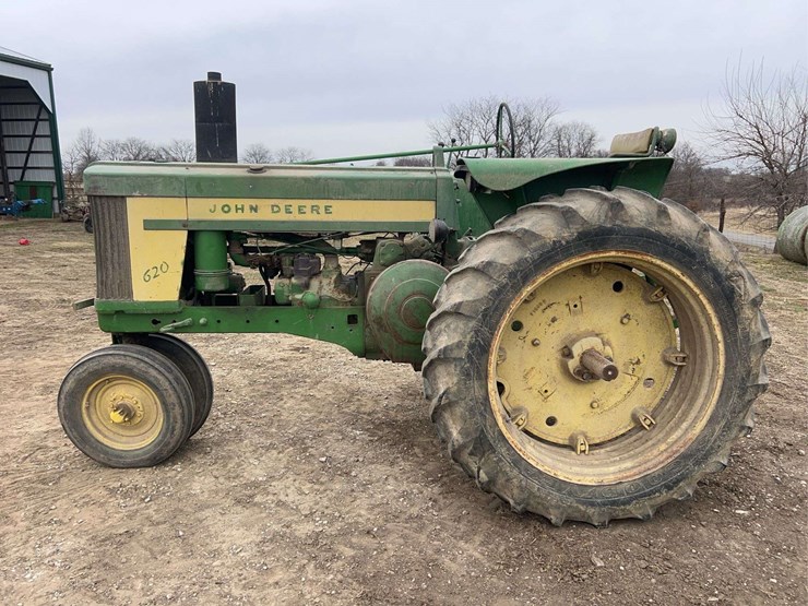 john-deere-620-image-2
