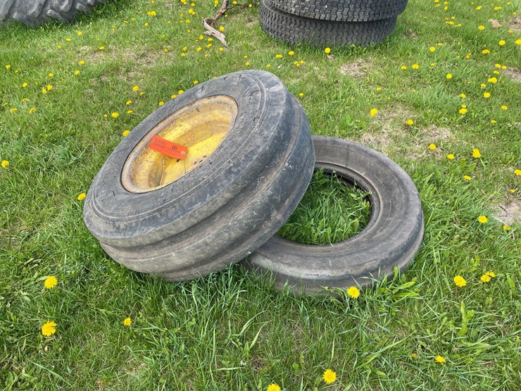 #5590-•-(2)-tires-image-1
