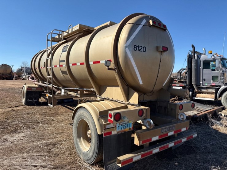 2012-brenner-tank-pup-trailer-image-4