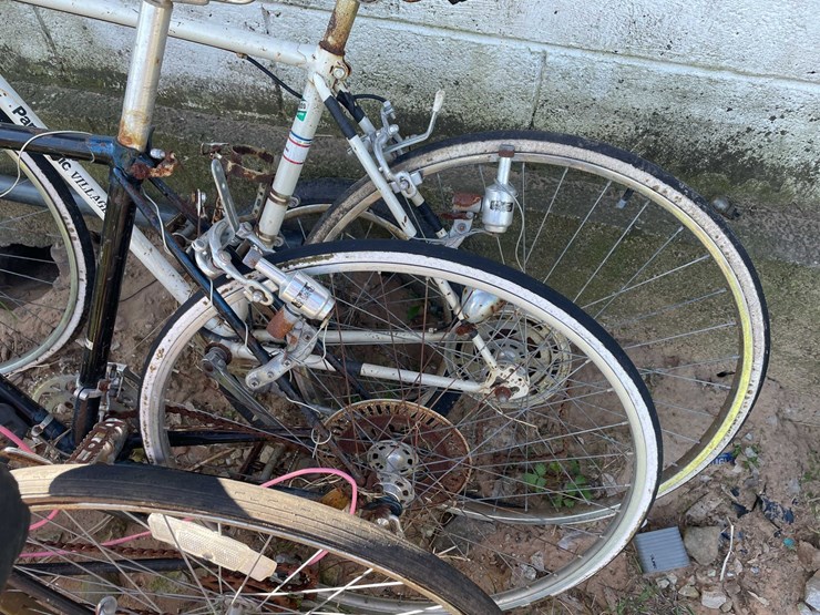 #5633-•-bike-lot-image-10