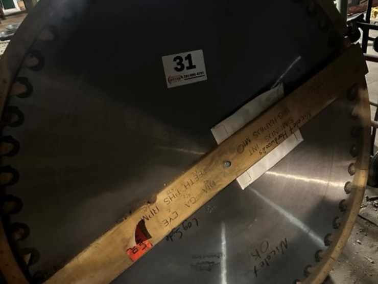 new-rh-56inch-simonds-circular-saw-blade(52-tooth)-(f)-style-holders-image-1