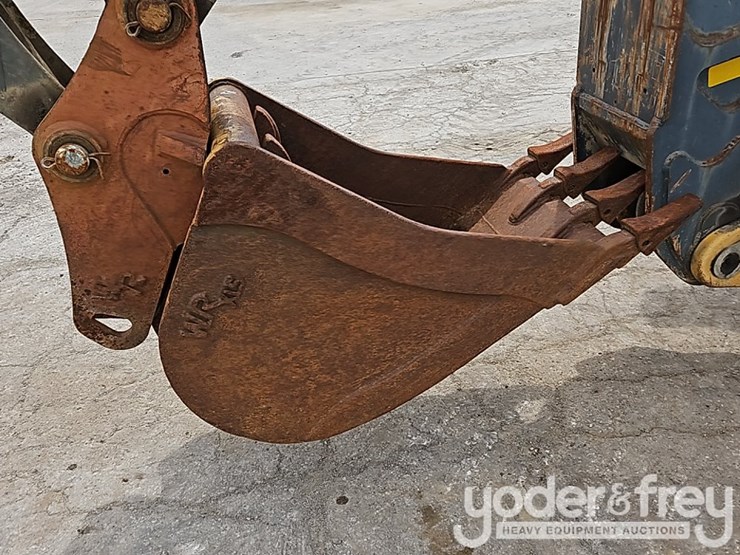 2014-deere-710k-image-17