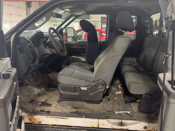 2015-ford-f250-image-11