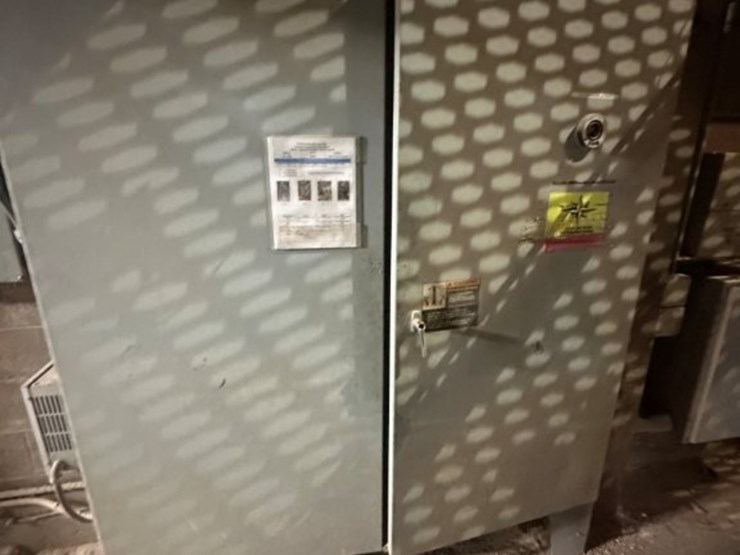crosby-4-x-40inch-optimizing-edger-with-lewis-scanner-and-controls,-infeed-queing-decks,-14ft-outfee-image-23