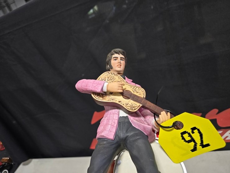 #92-•-mccormick-your's-elvis-"55-music-box-decanter-image-8