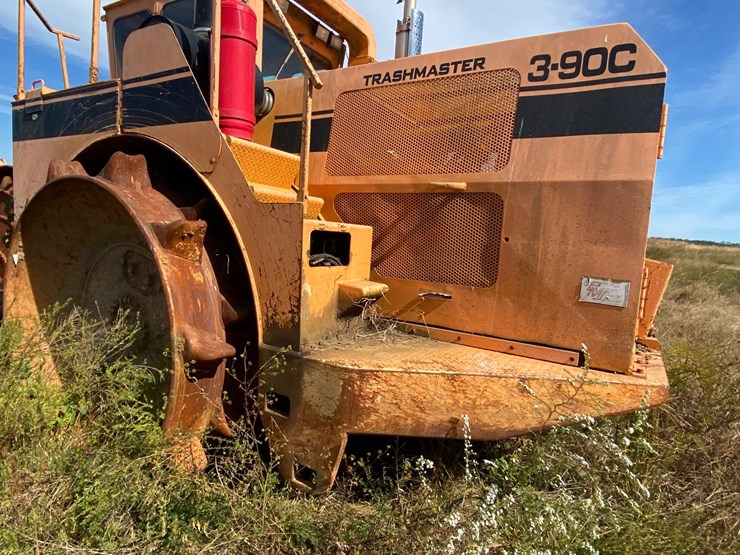 #3-•-390-rex-trash-compactor-image-17