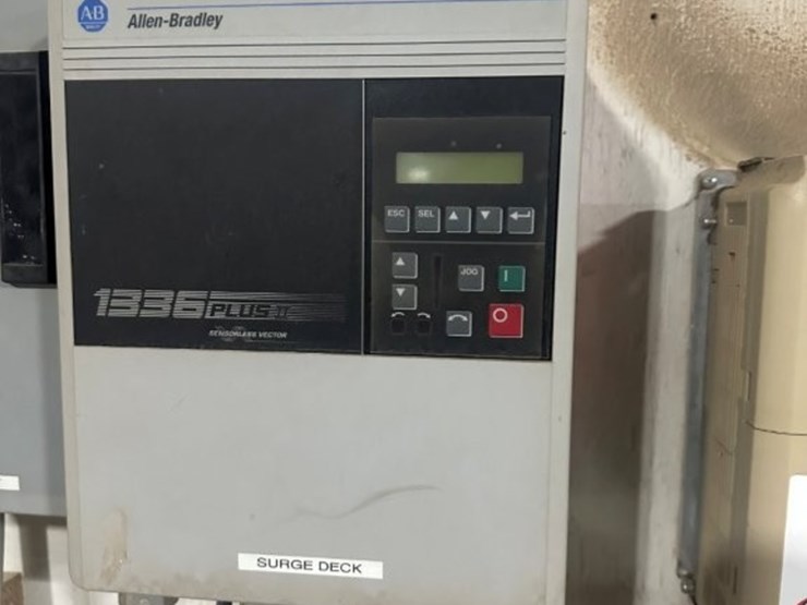 (4)-alled-bradley-mdl-1336-plus-2-vfd's-5-20hp-image-2