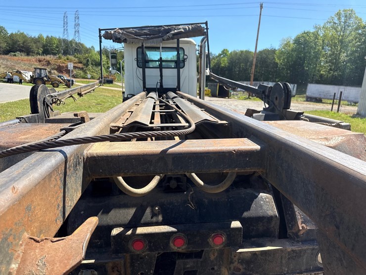 #1-•-2012-mack-roll-off-truck-image-46