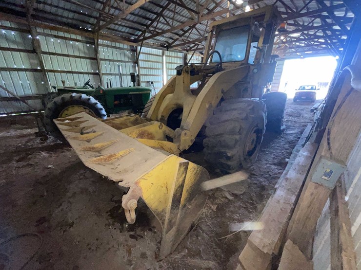 #5557-•-hough-120-payloader-image-1