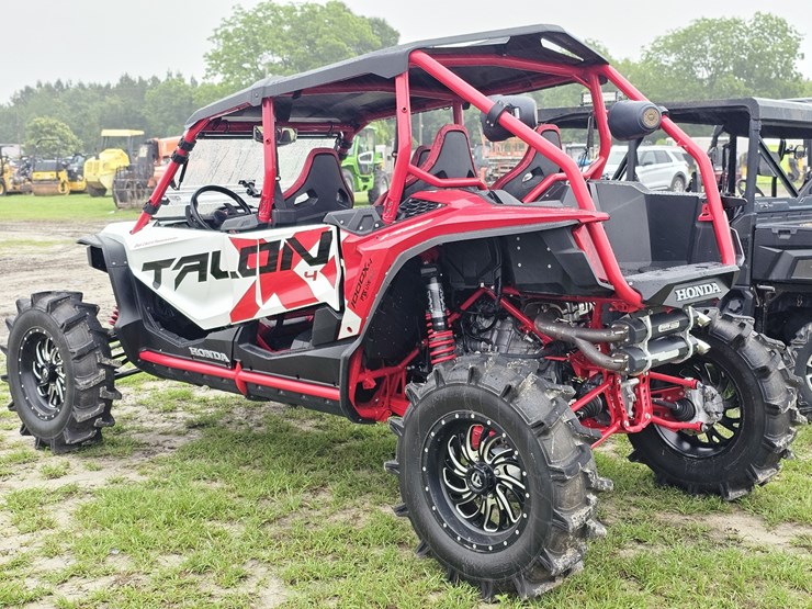 2021-honda-talon-4-image-4