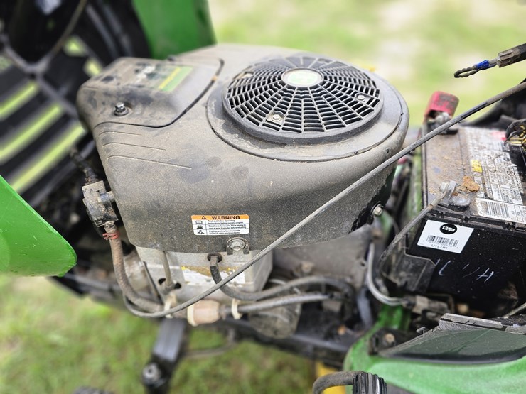 2013-john-deere-d140-image-8