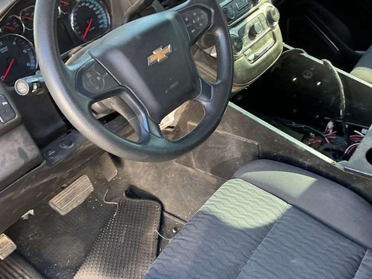 2019-chevrolet-tahoe-image-8