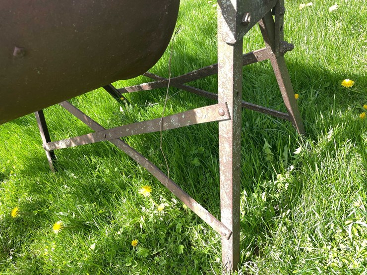 #5619-•-vintage-concrete-mixer-image-9
