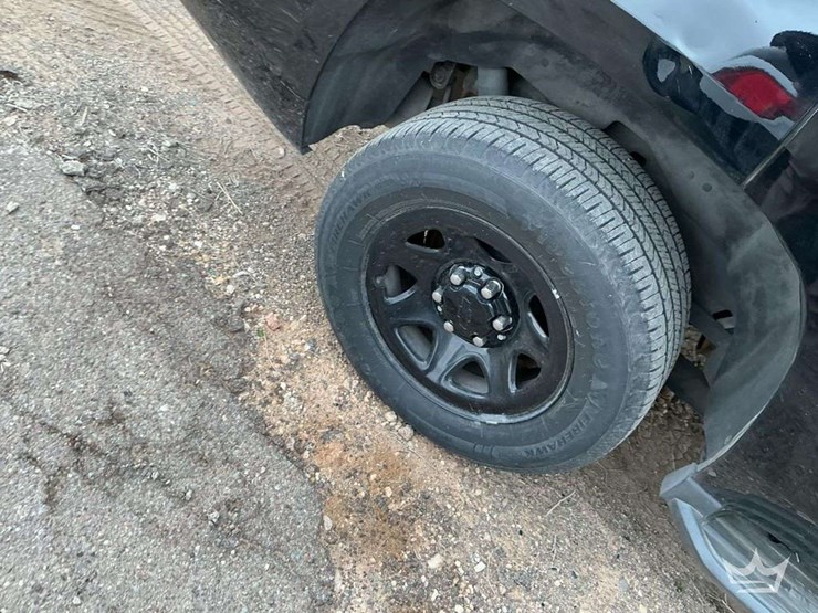 2020-chevrolet-tahoe-image-12