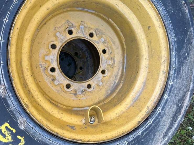 #52-•-skid-steer-tires-&-wheels-image-8