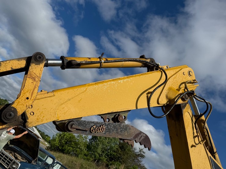 1998-caterpillar-426c-image-28
