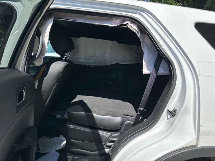 2019-ford-explorer-image-20