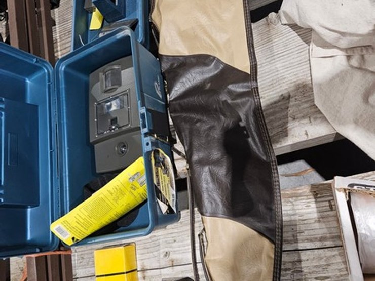 #88-•-assorted-outdoor-gear-image-2