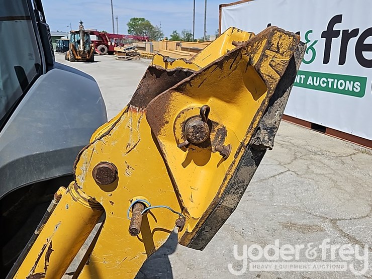 2018-deere-310sl-image-20