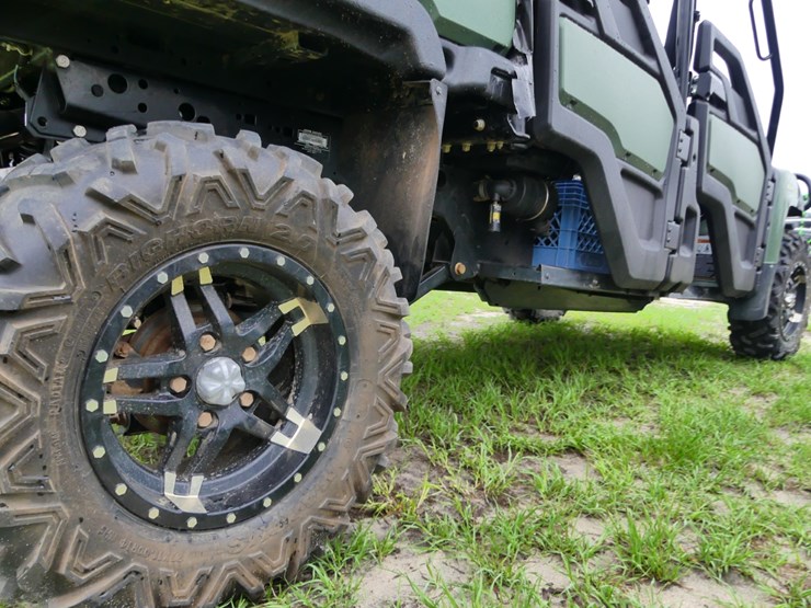 2021-john-deere-855m-s4-image-18