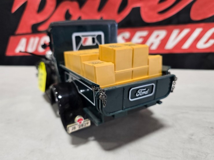 #85-•-jim-beam-1928-29-model-a-pickup-truck-decanter-image-6