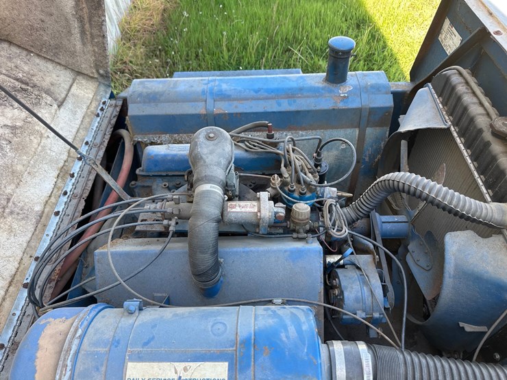 #10-•-grimmer-schmidt-air-compressor-w/-ford-motor-image-13