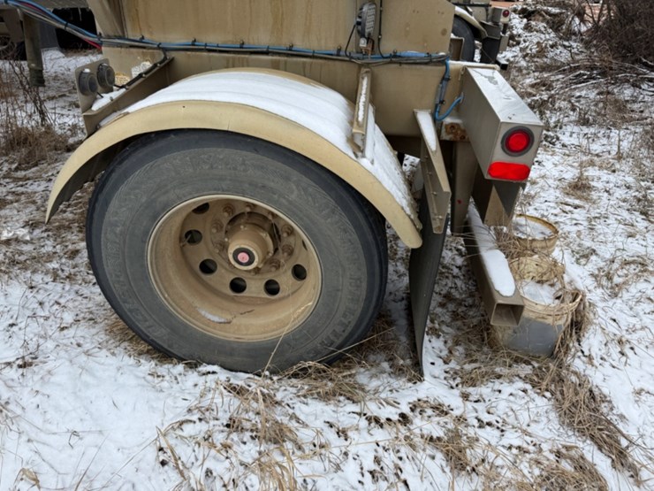 2011-brenner-tank-pup-trailer-image-7